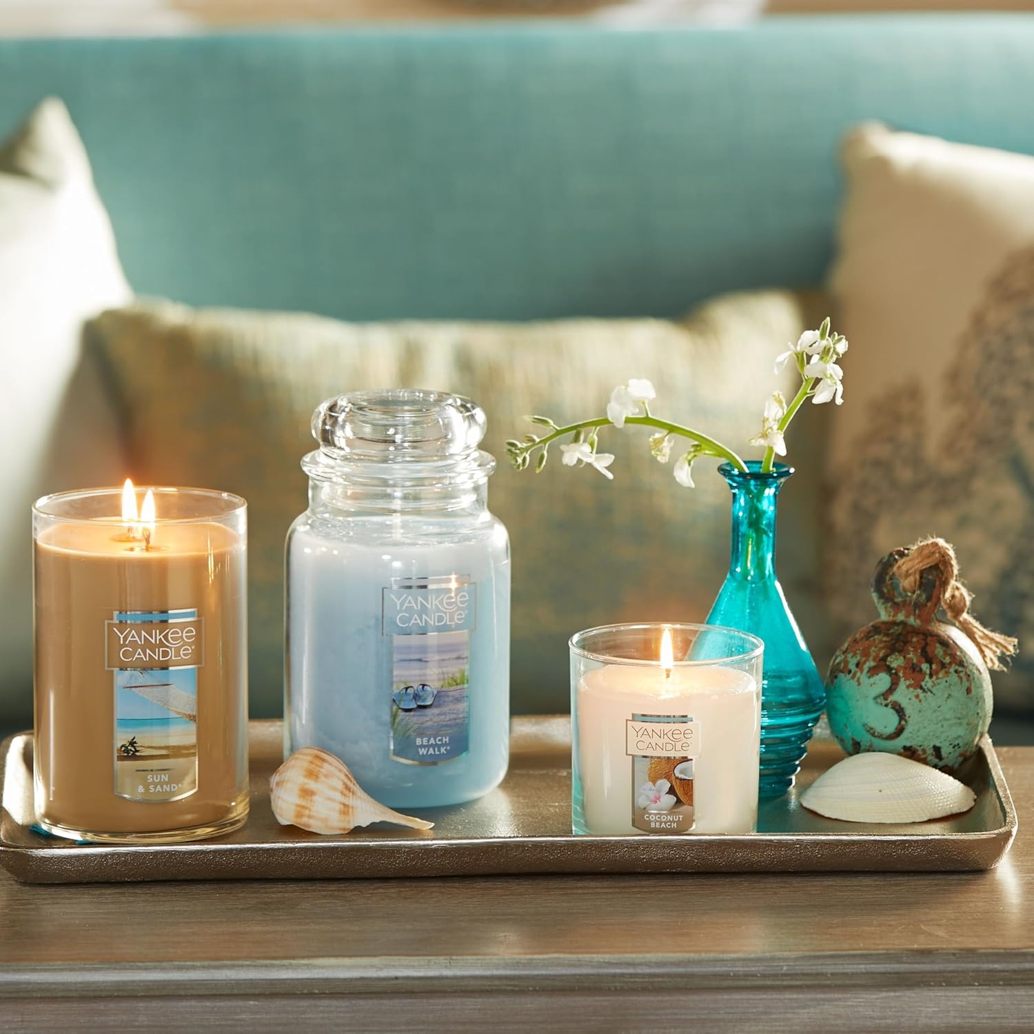 image:imageYankee Candle Beach Walk Scented Classic 22oz Large Jar Single Wick Candle Over 110 Hours of Burn Time Multicolored