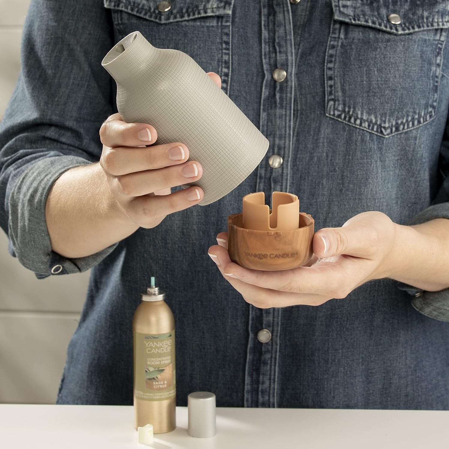 image:imageYankee Candle Concentrated Room Spray Air Freshener Instant Home Fragrance Odor Eliminating Spray Macintosh Pack of 3Macintosh