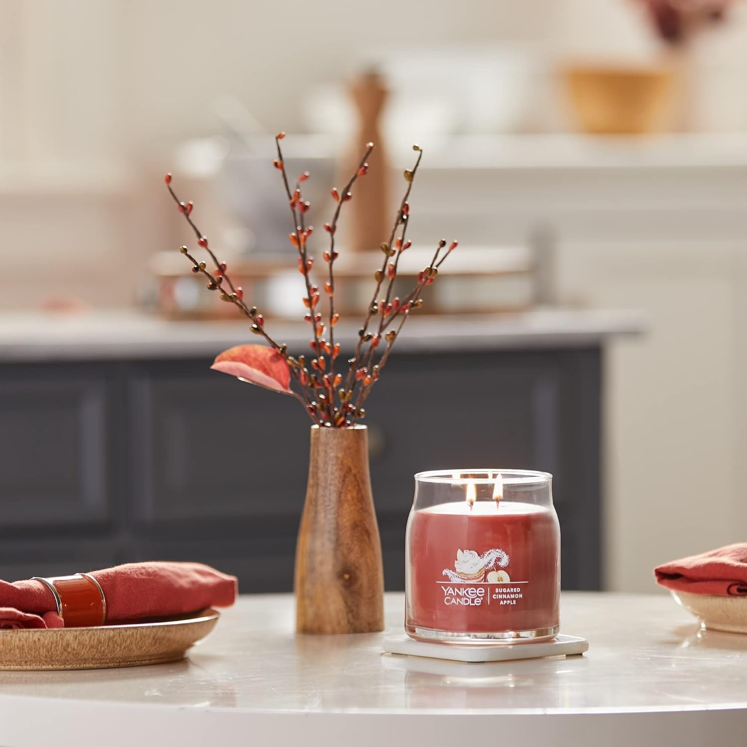 image:imageYankee Candle Studio Scented Candle with up to 50 Hour Burn Time Premium Plant Wax Blend for Consistent Burn 10 oz Jar Candle with Room Filling Fragrance Red Apple Wreath Pack of 1Fruit